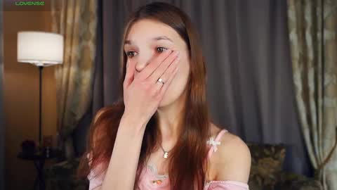 Snapshot of drutywerri chatting on January 8, 2025, 6:31 am Polly day and Amelia night online show from January 8, 2025, 6:31 am