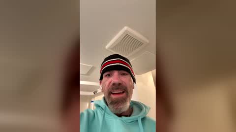 Snapshot of dryjerkoff chatting on April 21, 2026, 2:15 am dryjerkoff online show from April 21, 2026, 2:15 am