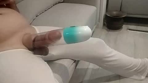 dtrain6969420 online show from March 19, 2026, 2:48 am