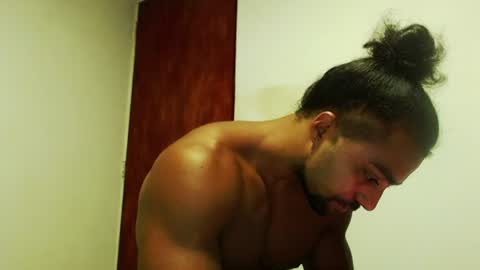 S.K..maorisa98 VIDEOS SEXHARD PPBOY 55TASTEPROTEIN online show from June 24, 2026, 12:15 pm