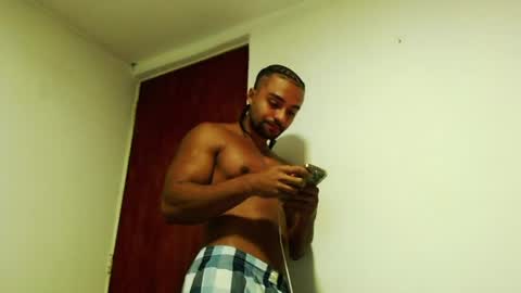 S.K..maorisa98 VIDEOS SEXHARD PPBOY 55TASTEPROTEIN online show from June 26, 2026, 12:31 pm