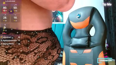 Snapshot of dubraska1 chatting on February 18, 2025, 10:36 pm Dubraska online show from February 18, 2025, 10:36 pm