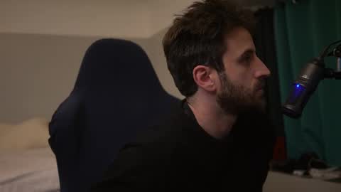 Snapshot of dukethedude chatting on December 22, 2024, 1:34 am Duke online show from December 22, 2024, 1:34 am