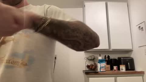 Snapshot of dukethedude chatting on March 8, 2026, 2:04 am Duke online show from March 8, 2026, 2:04 am