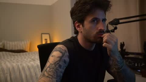 Snapshot of dukethedude chatting on July 12, 2026, 2:02 am Duke online show from July 12, 2026, 2:02 am