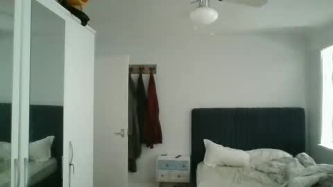 Snapshot of dulac81 chatting on February 18, 2025, 2:16 pm dulac81 online show from February 18, 2025, 2:16 pm