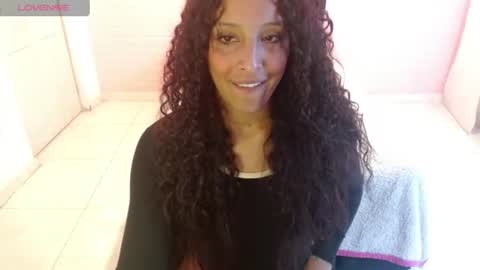 dulce1609 online show from July 13, 2026, 8:11 pm