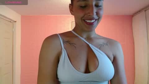 dulce1609 online show from August 3, 2026, 9:07 pm