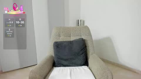 Snapshot of dulce1_ chatting on May 12, 2026, 9:17 am Dulce online show from May 12, 2026, 9:17 am