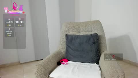 Snapshot of dulce1_ chatting on June 1, 2026, 8:49 am Dulce online show from June 1, 2026, 8:49 am
