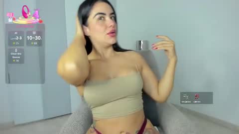 Snapshot of dulce1_ chatting on July 6, 2026, 9:17 am Dulce online show from July 6, 2026, 9:17 am