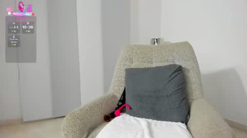 Snapshot of dulce1_ chatting on July 17, 2026, 8:54 am Dulce online show from July 17, 2026, 8:54 am