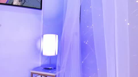 dulce__fiore07 online show from July 9, 2026, 12:09 pm