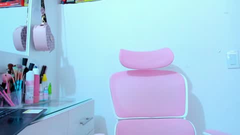 Dulce  online show from January 13, 2025, 6:16 pm