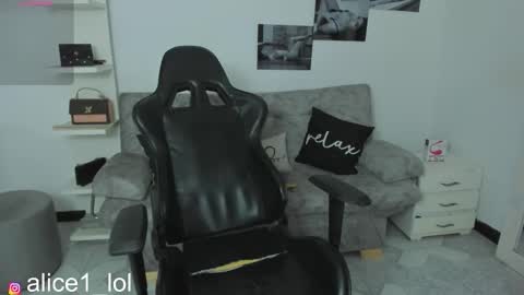 Snapshot of dulce_alice_ chatting on September 11, 2025, 5:46 pm ALICE online show from September 11, 2025, 5:46 pm