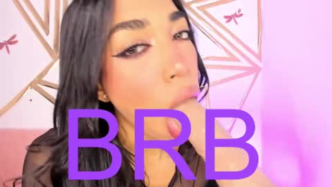 Snapshot of dulce_brown01 chatting on November 6, 2025, 1:23 pm Dulce online show from November 6, 2025, 1:23 pm