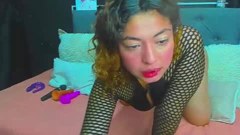 Snapshot of dulce_celeste15 chatting on March 11, 2025, 7:36 pm C E L E S T E online show from March 11, 2025, 7:36 pm
