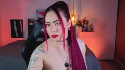 DULCE online show from April 22, 2026, 7:37 pm