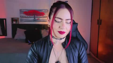 DULCE online show from April 23, 2026, 7:38 pm