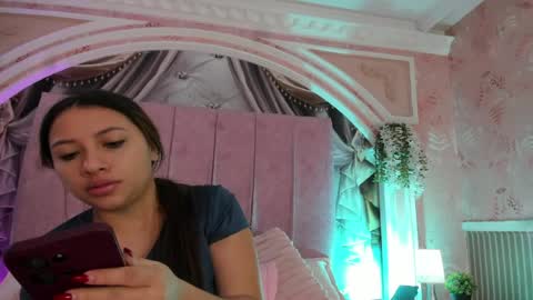 Snapshot of dulce_girls chatting on July 31, 2026, 11:53 am Dulce online show from July 31, 2026, 11:53 am
