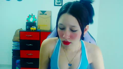 Snapshot of dulce_mauren chatting on November 22, 2025, 7:07 am dulce_mauren online show from November 22, 2025, 7:07 am
