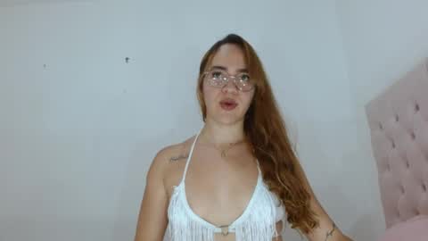 Snapshot of dulce_melocoton chatting on May 23, 2026, 10:25 pm Dulce online show from May 23, 2026, 10:25 pm