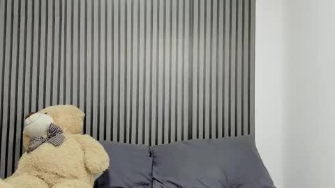 Snapshot of dulce_roberts_ chatting on September 24, 2025, 12:08 pm Dulce online show from September 24, 2025, 12:08 pm