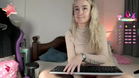 Sweetnina online show from April 29, 2026, 9:43 pm