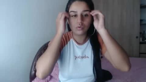 Snapshot of dulcekatty18 chatting on March 25, 2026, 3:40 pm dulcekatty18 online show from March 25, 2026, 3:40 pm