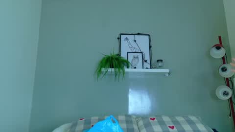 Dulce Sexy  online show from July 1, 2026, 7:24 pm