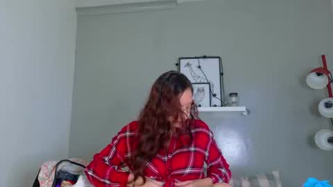 Dulce Sexy  online show from July 20, 2026, 6:10 pm