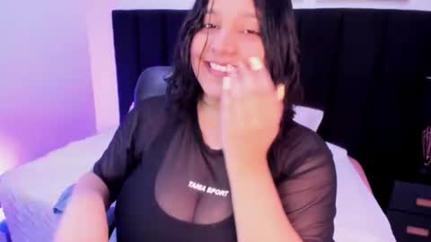 Snapshot of dullce77 chatting on June 10, 2026, 7:13 pm Dulce online show from June 10, 2026, 7:13 pm