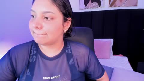 Snapshot of dullce77 chatting on June 29, 2026, 7:03 pm Dulce online show from June 29, 2026, 7:03 pm