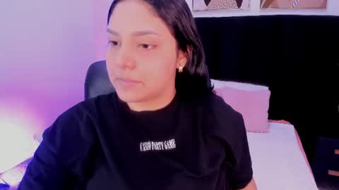 Snapshot of dullce77 chatting on July 8, 2026, 7:07 pm Dulce online show from July 8, 2026, 7:07 pm