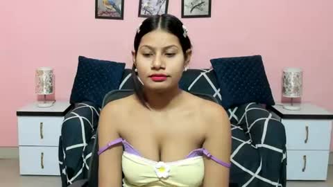 Snapshot of dumble_doree chatting on July 18, 2026, 2:49 am dumble_doree online show from July 18, 2026, 2:49 am