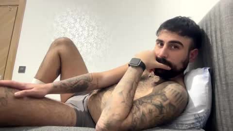 Snapshot of dummodarknight chatting on March 2, 2025, 11:20 pm The Dark Knight online show from March 2, 2025, 11:20 pm