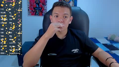 Snapshot of dunkan_kravitz chatting on February 6, 2025, 8:13 pm Dunkan Kravitz online show from February 6, 2025, 8:13 pm