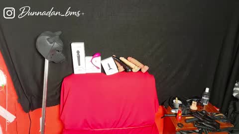 dunnadan_bms online show from February 8, 2026, 2:37 am