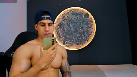 Snapshot of duran_dhikol1 chatting on November 1, 2025, 6:04 am duran_dhikol1 online show from November 1, 2025, 6:04 am