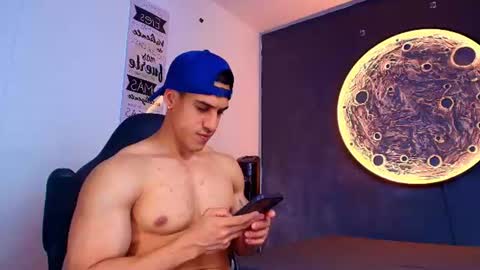 Snapshot of duran_dhikol1 chatting on August 2, 2026, 10:30 pm duran_dhikol1 online show from August 2, 2026, 10:30 pm