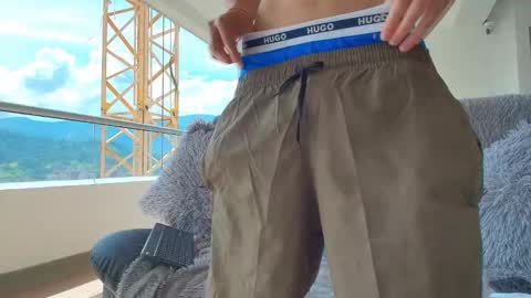 Dustin online show from November 5, 2025, 6:30 pm