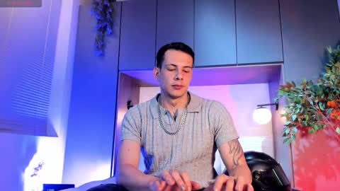 Dustin Sonne online show from February 5, 2026, 3:55 am