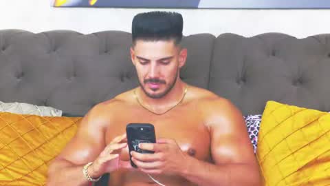 Snapshot of dustinkeent chatting on July 31, 2026, 5:29 am Dustin online show from July 31, 2026, 5:29 am
