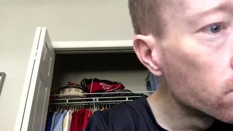 Snapshot of dustinthesweettalker chatting on December 14, 2024, 4:31 pm Dustinthesweettalker online show from December 14, 2024, 4:31 pm