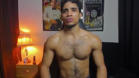 DUSTYN MICHELLE online show from January 17, 2026, 2:38 am