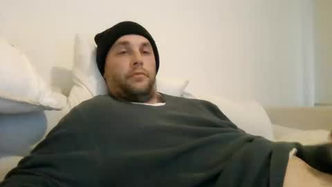 dustyroy09 online show from July 2, 2026, 3:23 am
