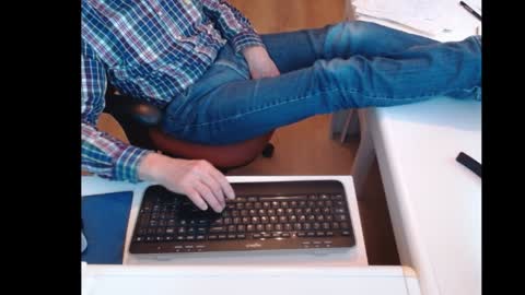 Snapshot of dutchpornking2 chatting on January 29, 2025, 1:28 pm dutchpornking2 online show from January 29, 2025, 1:28 pm