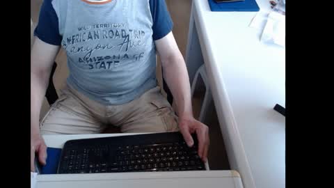 Snapshot of dutchpornking2 chatting on May 24, 2026, 6:29 am dutchpornking2 online show from May 24, 2026, 6:29 am