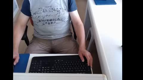 dutchpornking2 online show from July 28, 2026, 6:20 am
