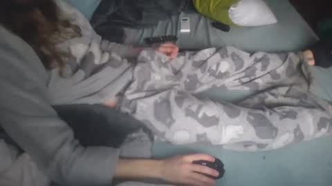 dv3nd3 online show from March 3, 2026, 12:00 pm